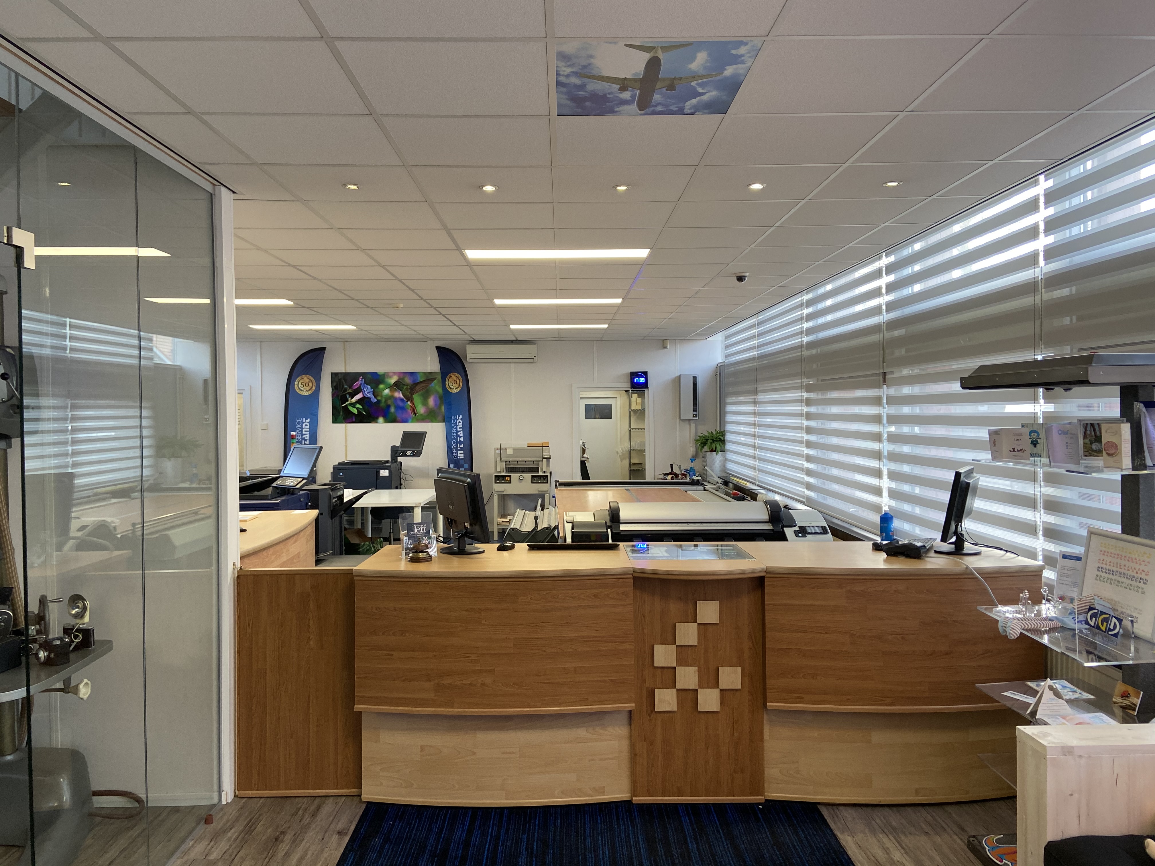 De balie van Repro In 't Zandt in Veldhoven